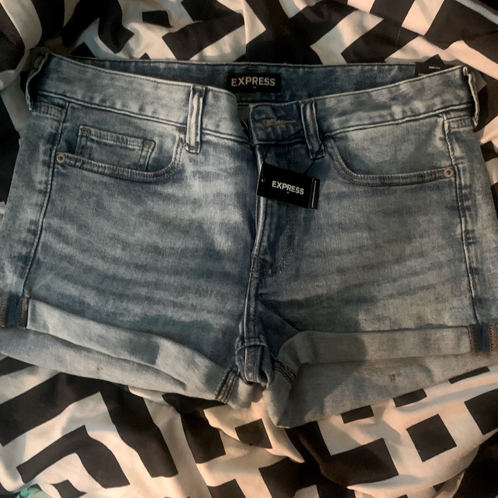 Express shorts